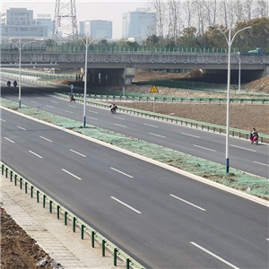 波形钢护栏 